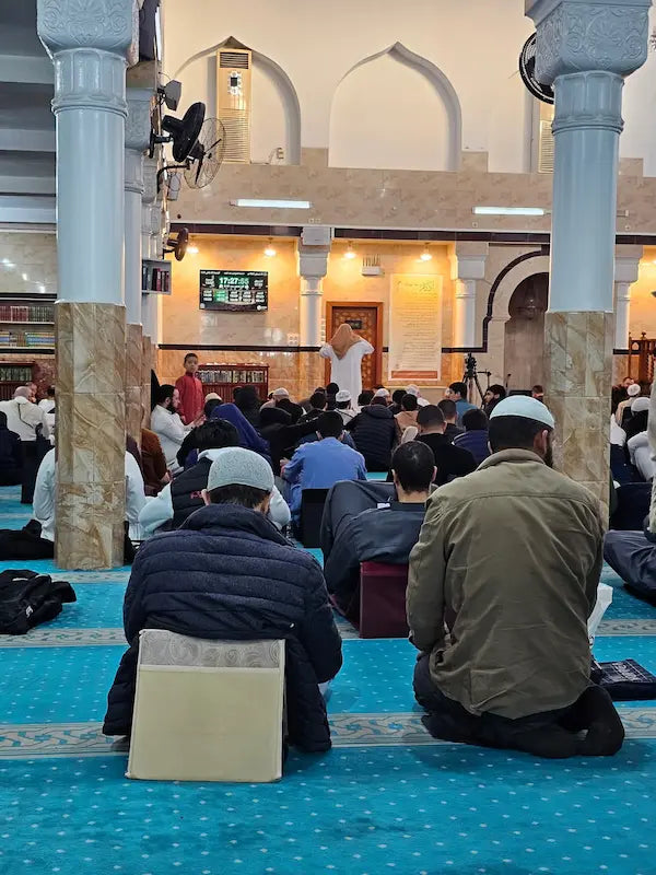 عبادة براحة لم تعرفها من قبل 🕌 سجادة بمسند الظهر من علامة المريح